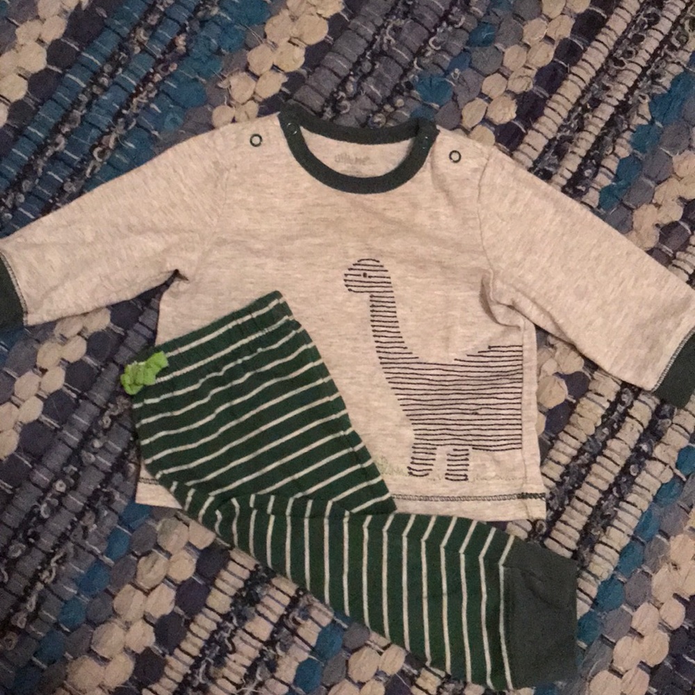 carters Dino set
